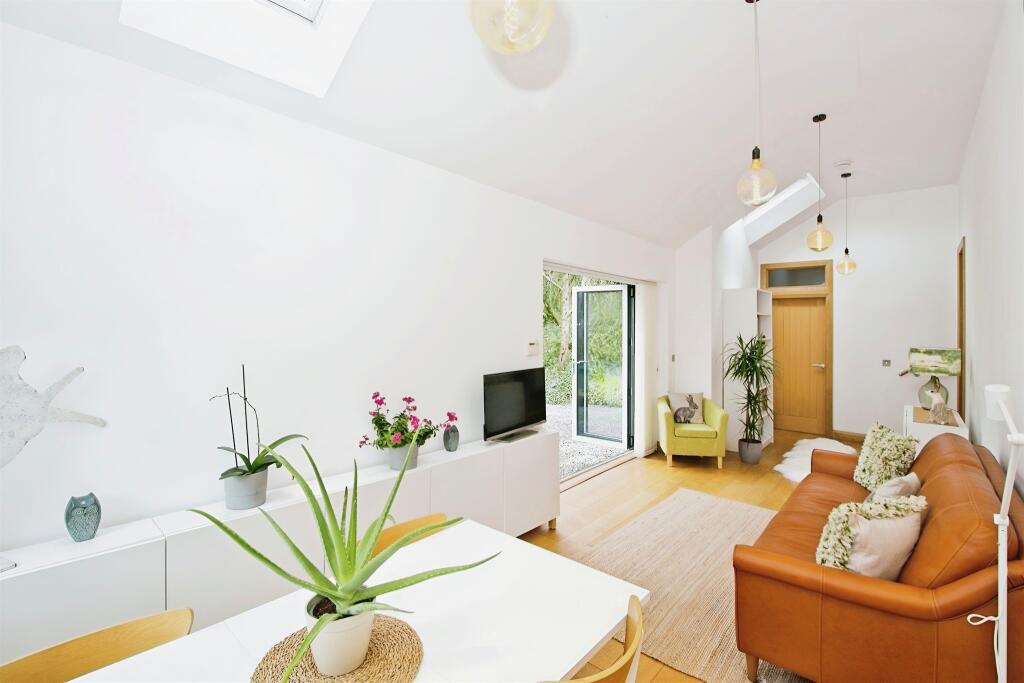 Additional image 7 of Heol-Y-Felin, Cefn Hengoed, Hengoed