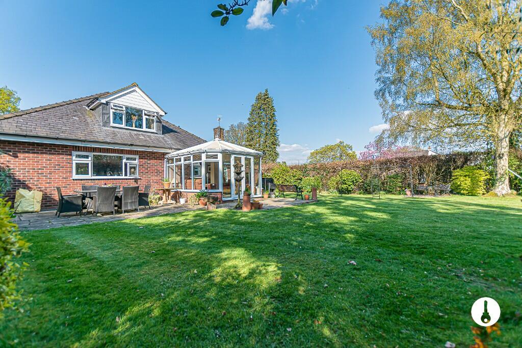 Additional image 44 of Vicarage Lane, CH64