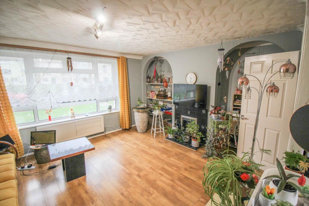 Additional image 3 of Weston super Mare**2 Bedroom Ground Floor Flat with Garden**