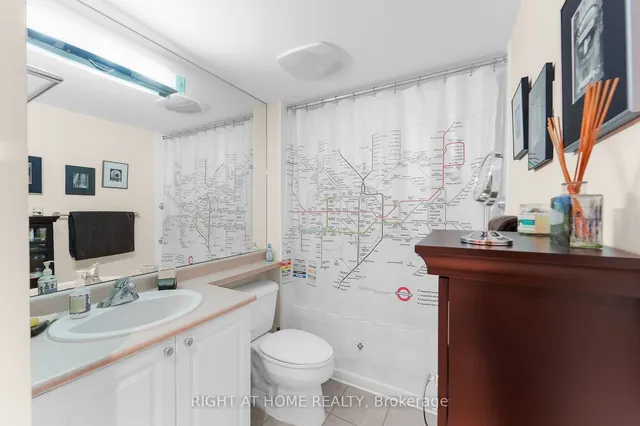 Additional image 18 of 18 Yonge St Unit 2315