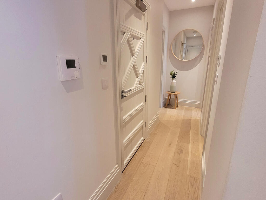 Additional image 3 of APARTMENT 3, THE REST, REST BAY, PORTHCAWL, CF36 3UP