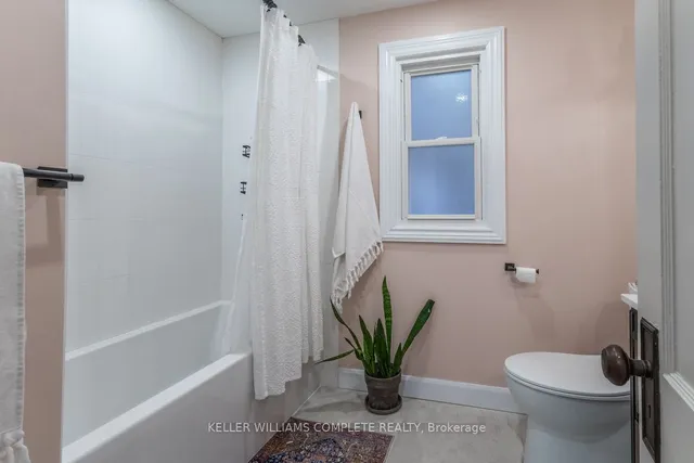 Additional image 21 of 40 Linwood Ave