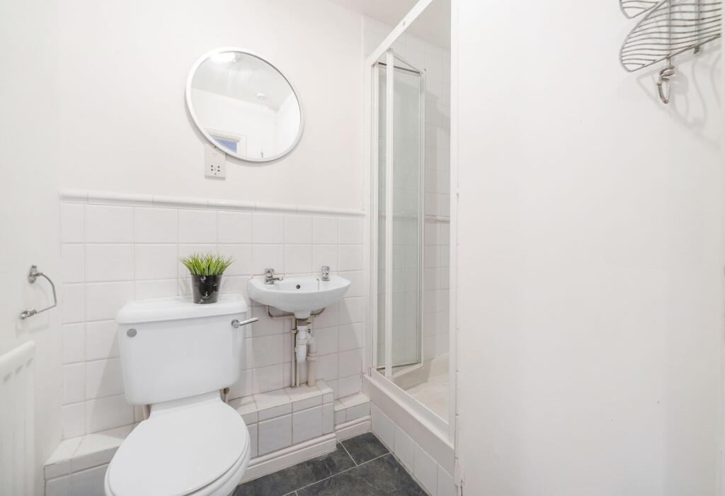 Additional image 8 of Croydon Road, Beckenham, BR3