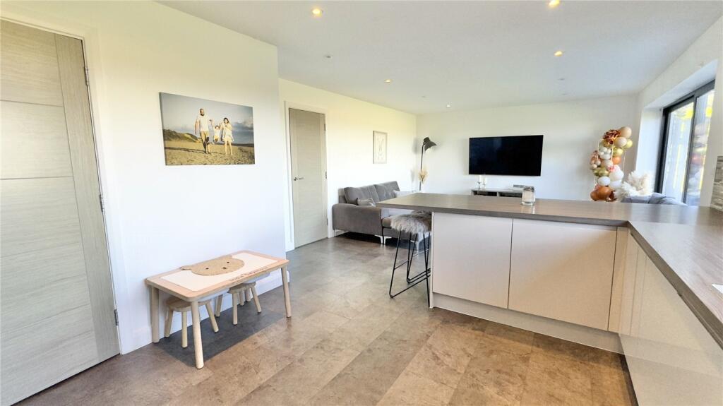 Additional image 5 of Downham Road North, Heswall, Wirral, CH61