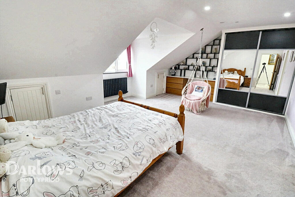 Additional image 31 of Llanwonno Road, Mountain Ash