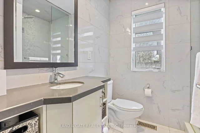 Additional image 35 of 32A Venn Cres