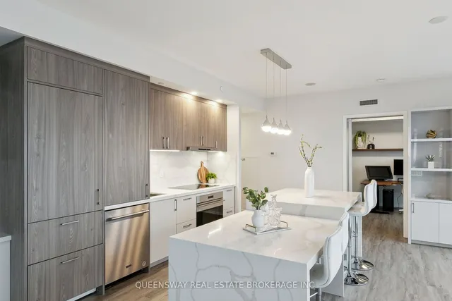 Additional image 15 of 1 Bloor St Unit 6706