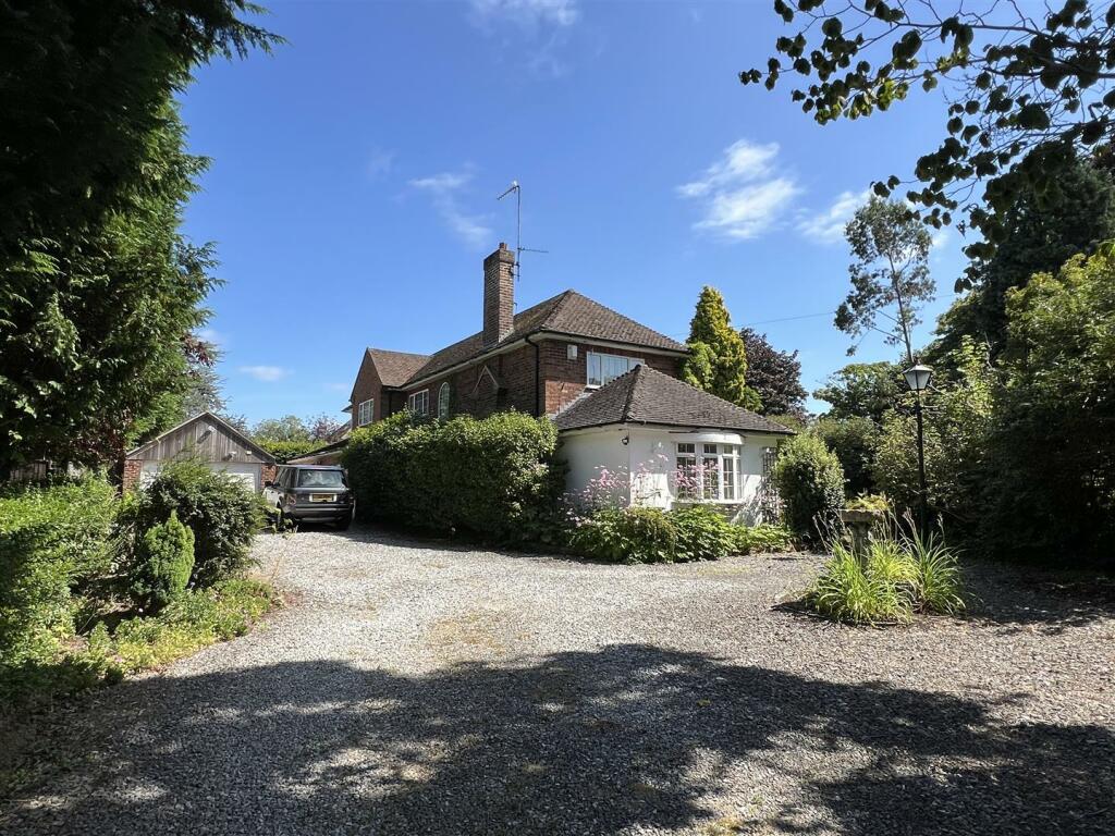 Additional image 39 of Beech Cottage, Wood Lane, Parkgate, Neston