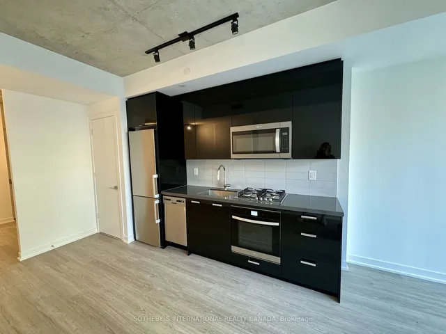 Additional image 10 of 195 McCaul St Unit 507