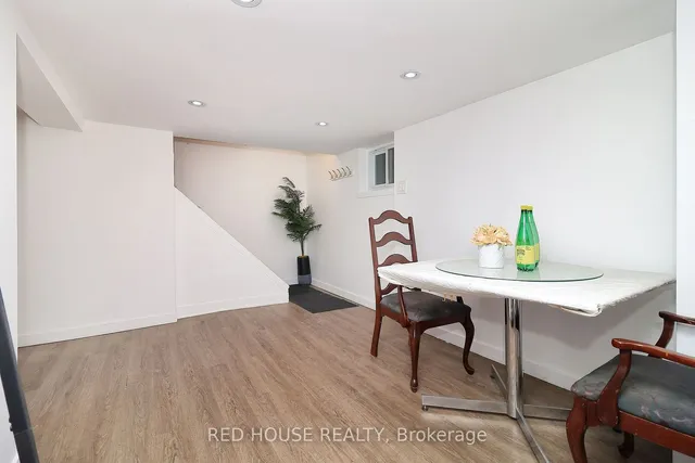 Additional image 26 of 95 Tenth St