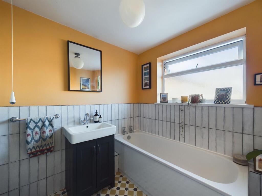 Additional image 23 of Cross Street, Bristol