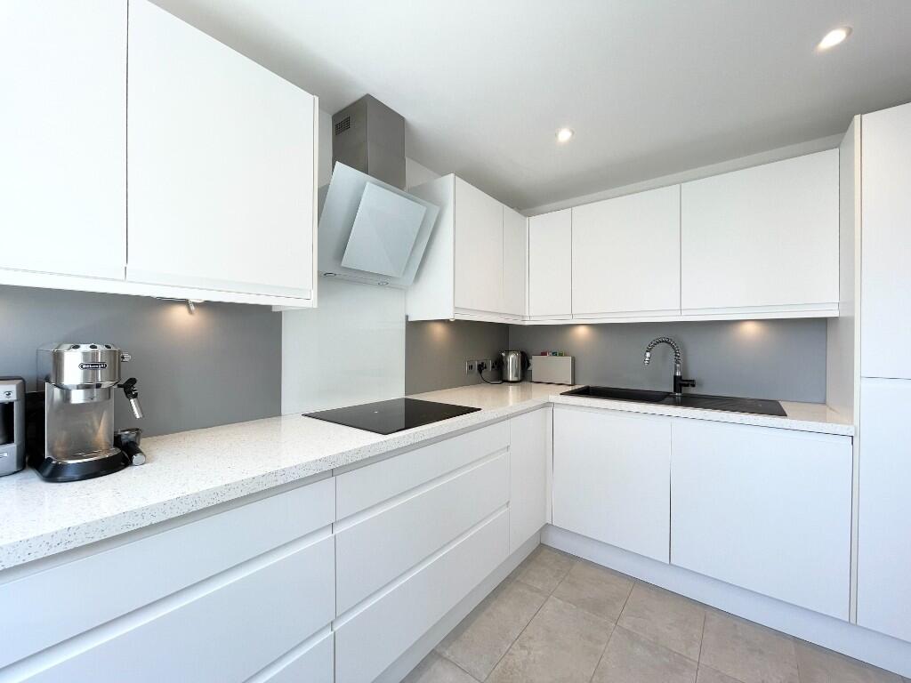 Additional image 8 of Coombe Lea, Grand Avenue, Hove, East Sussex, BN3