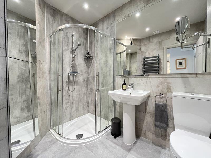 Additional image 8 of 40 Eastgate, Cowbridge, The Vale of Glamorgan CF71 7DG