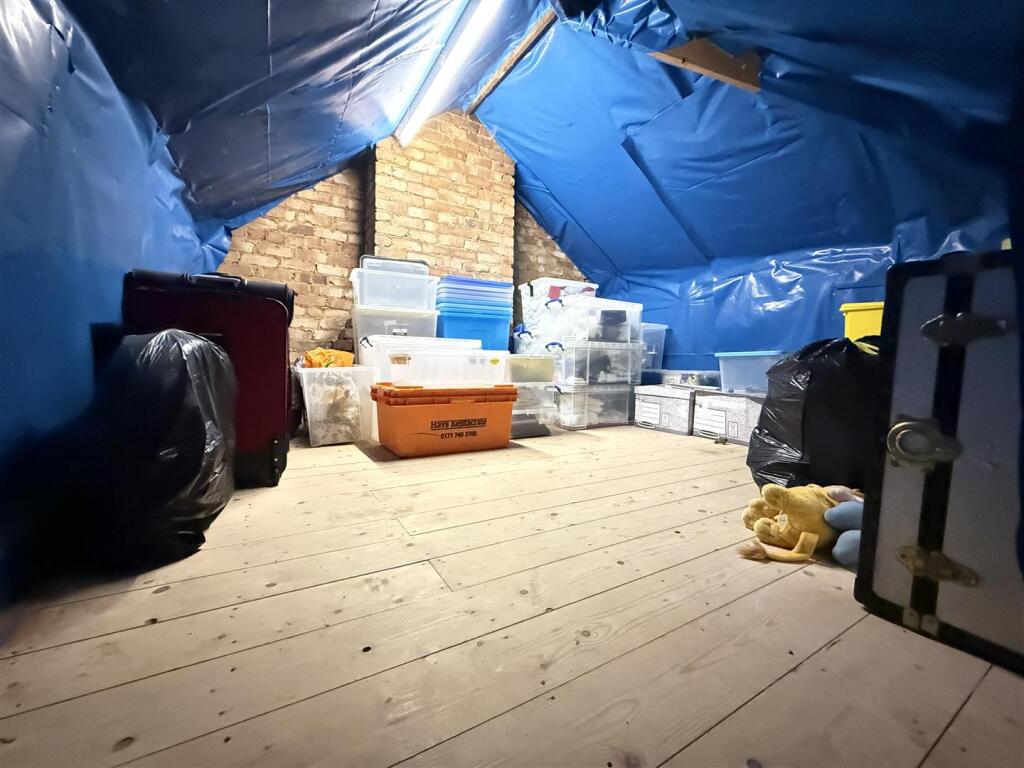 Additional image 22 of Fernlea Road, Heswall, Wirral