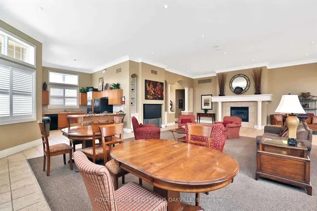 Additional image 3 of 2055 Appleby Line Unit 311