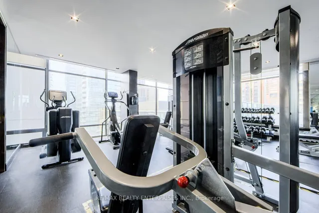 Additional image 37 of 18 Yorkville Ave Unit 315