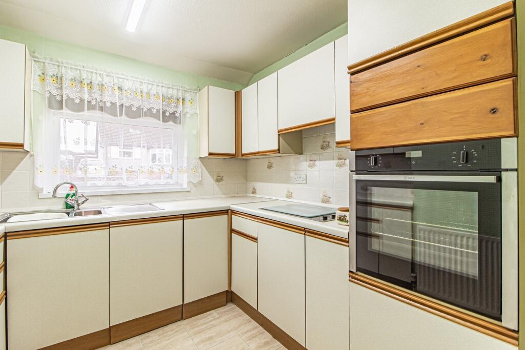 Additional image 8 of Meadow Crescent, Tonteg, Pontypridd, CF38
