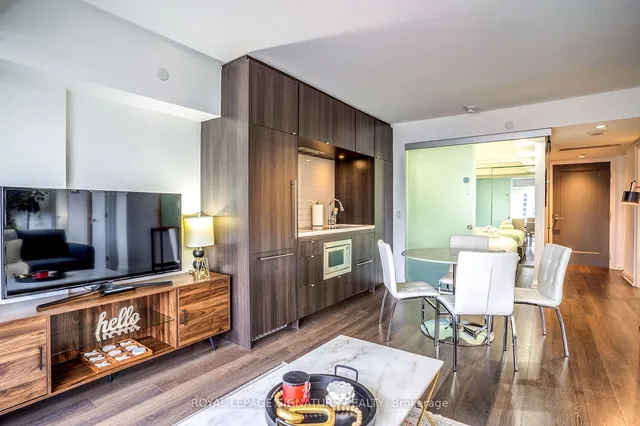 Additional image 9 of 155 Yorkville Ave Unit 1218