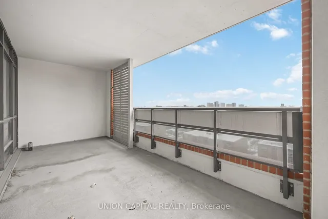 Additional image 23 of 800 Lawrence Ave Unit 613