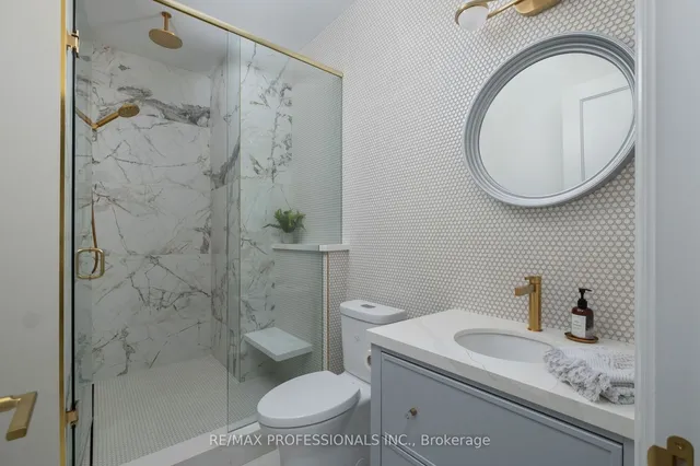 Additional image 21 of 10 Shand Ave