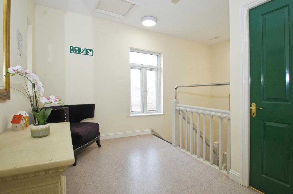 Additional image 18 of Lougher Gardens, Porthcawl