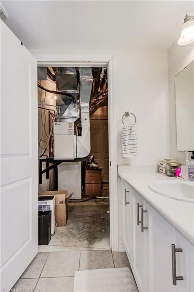 Additional image 29 of 403 Westwood Dr Unit 7