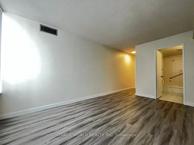 Additional image 15 of 350 Alton Towers Circ Unit 1113