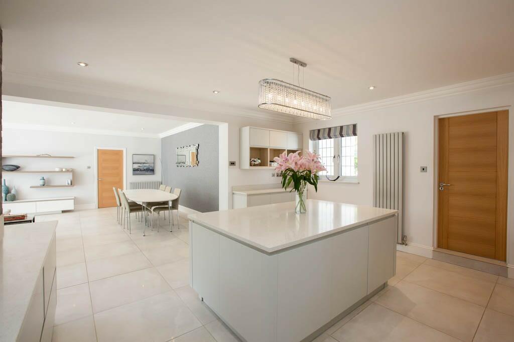 Additional image 64 of Kings Drive, CH48