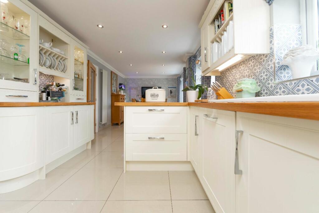 Additional image 13 of Heather Court, Quakers Yard, Treharris