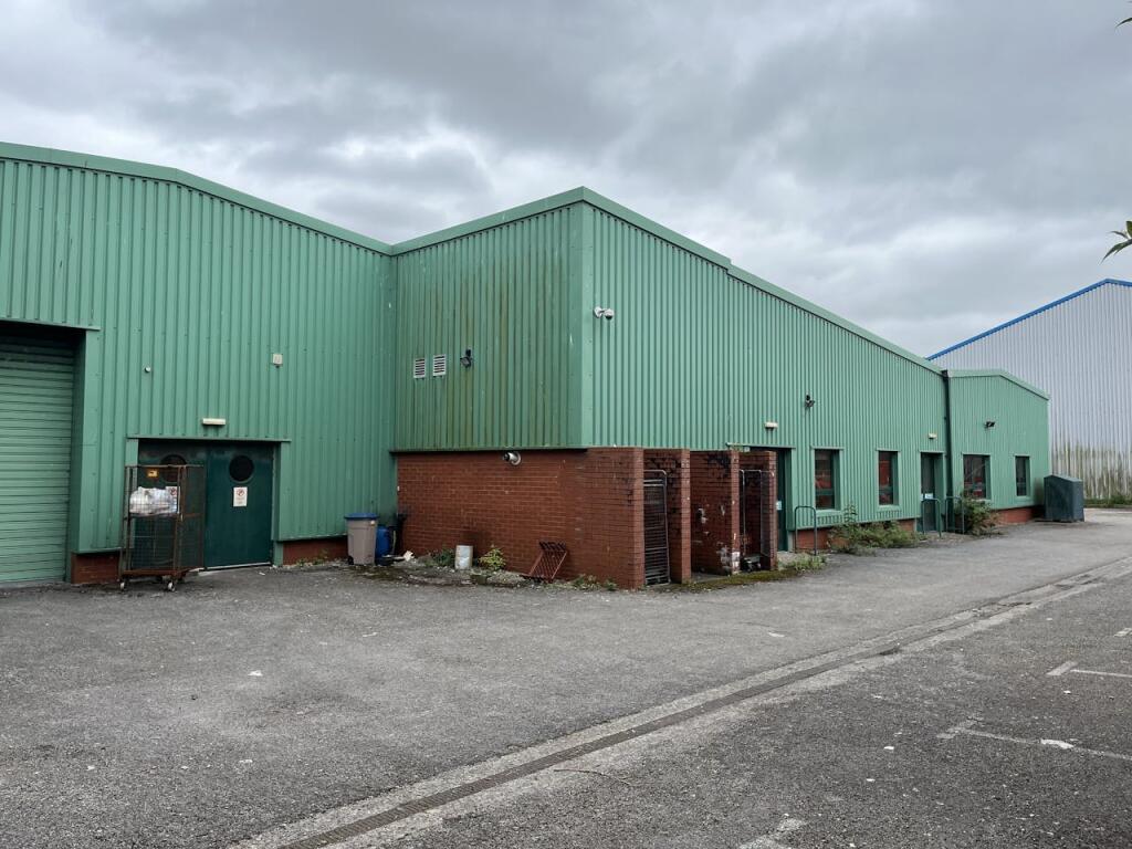 Additional image 6 of Unit B16, Queens Road, Bridgend Industrial Estate, Bridgend, CF31 3UT
