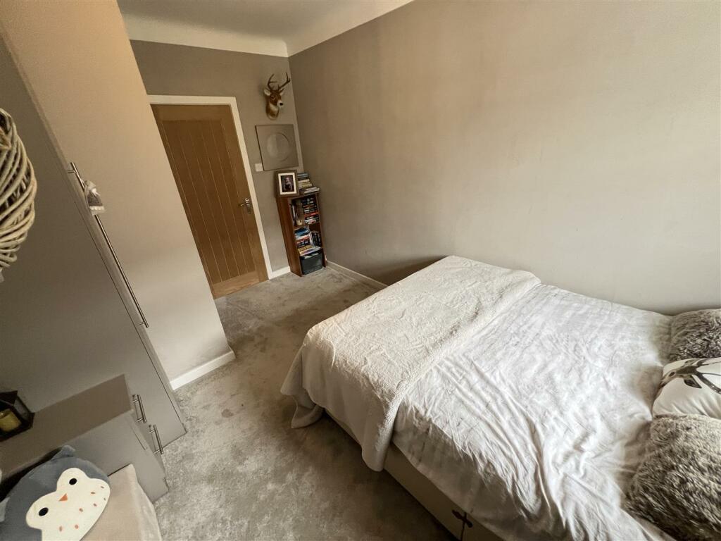 Additional image 20 of Oldfield Way, Heswall, Wirral