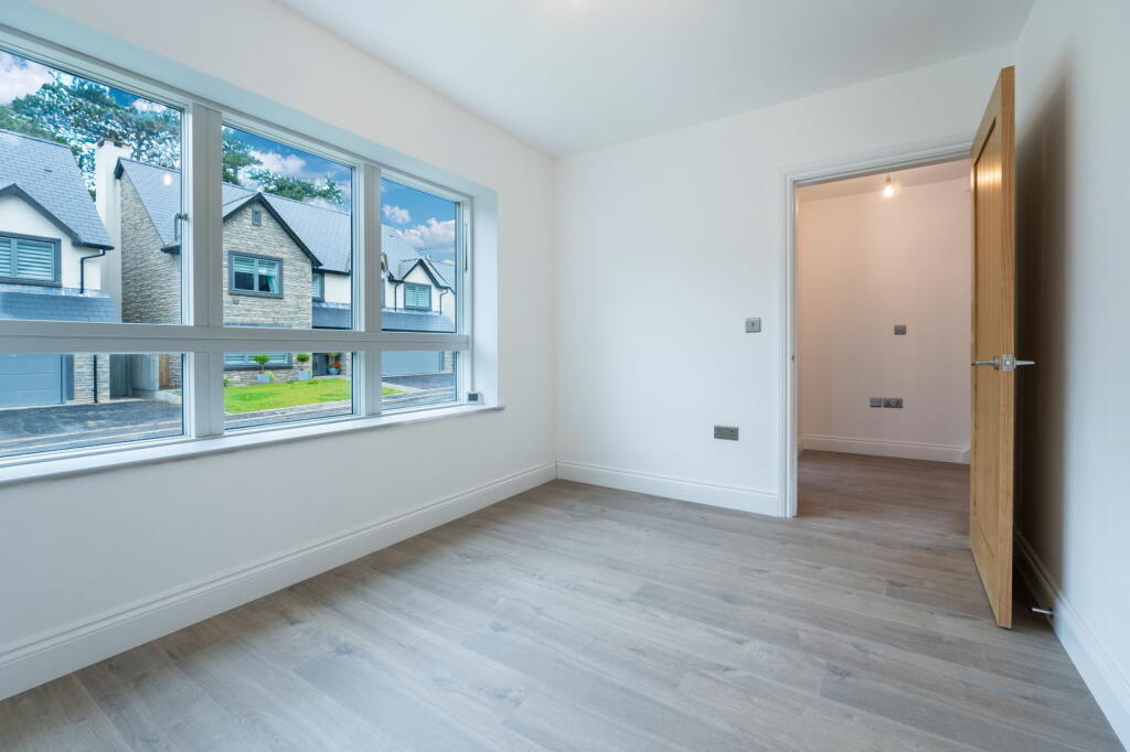 Additional image 7 of Van Road, Caerphilly, CF83 3RR