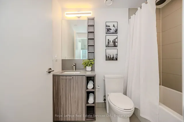 Additional image 10 of 19 Western Battery Rd Unit 310