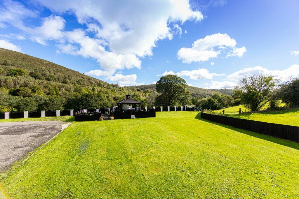 Additional image 49 of Ty'R-y-Wen Farm, Bedlinog, Treharris