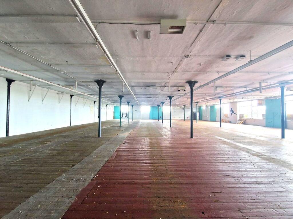 Additional image 10 of Unit 41, Brownlow Business Park, Tennyson Street, Bolton, BL1 3DX