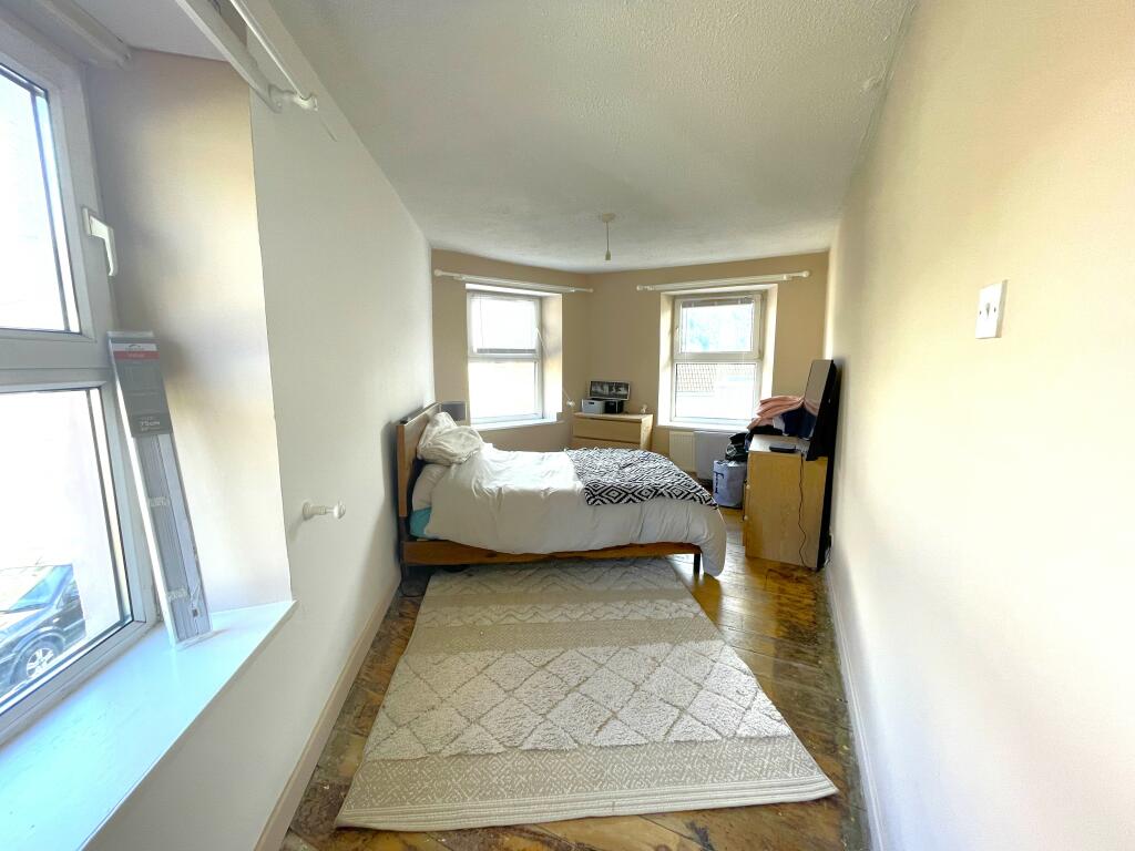 Additional image 16 of High Street, Mountain Ash, CF45 3LN