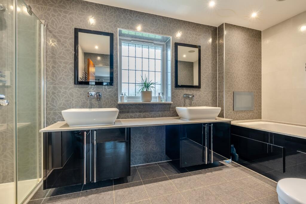 Additional image 11 of Wood End Road, Harpenden, Hertfordshire