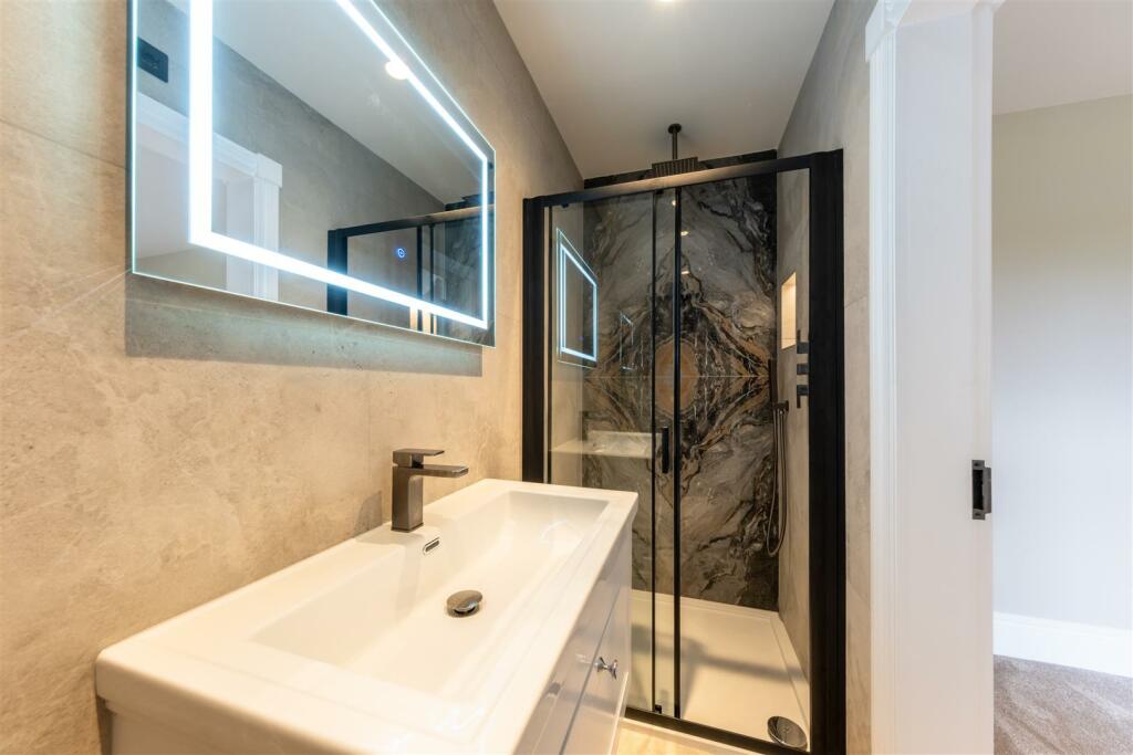 Additional image 33 of Belle Vue Lane, Guilden Sutton