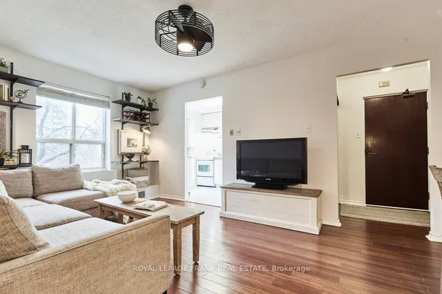 Additional image 32 of 88 Charles St Unit 301