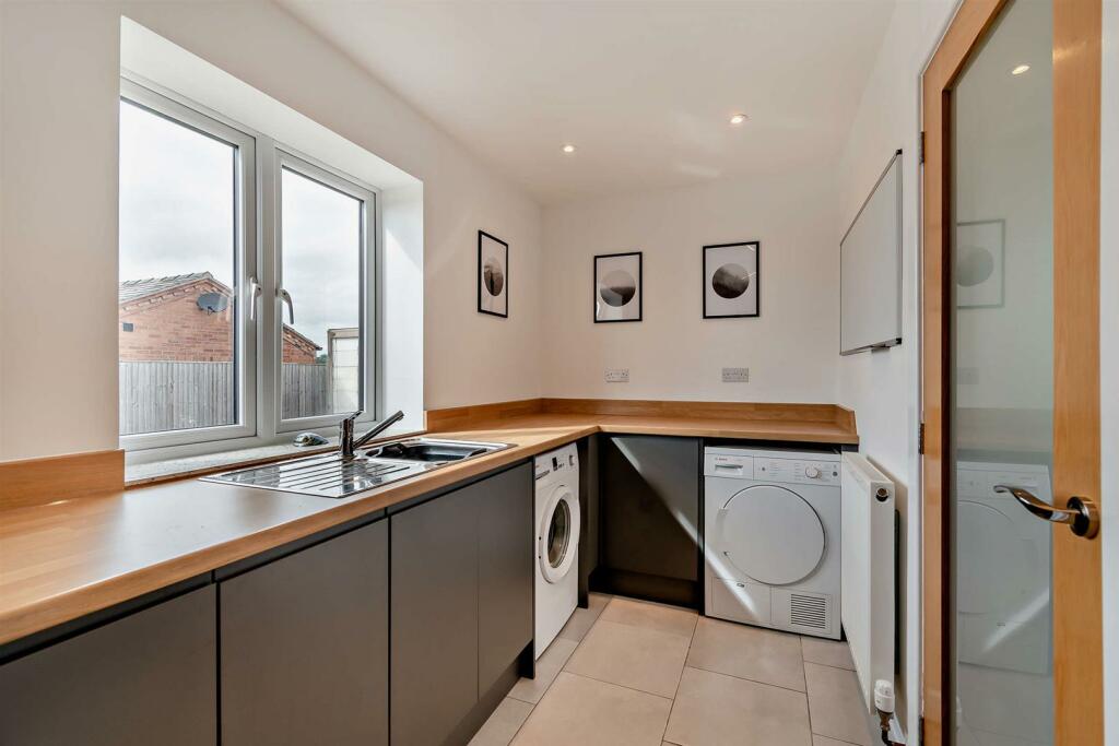 Additional image 16 of Ashton Lane, Ashton, Chester