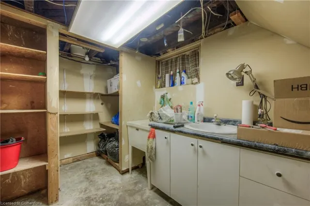 Additional image 39 of 55 Wellington St