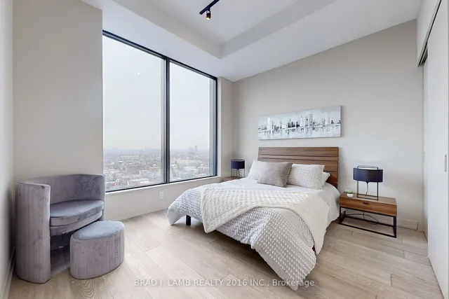 Additional image 24 of 458 Richmond St Unit 1702