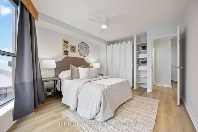 Additional image 30 of 260 Queens Quay Unit 3103