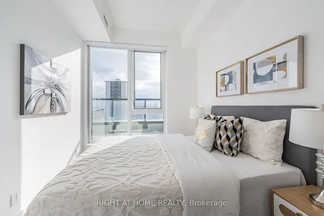 Additional image 15 of 270 Dufferin St Unit 506