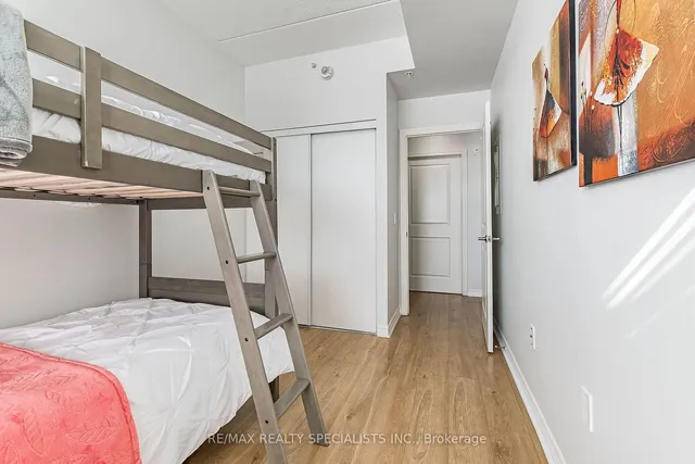 Additional image 25 of 640 Sauve St Unit 221