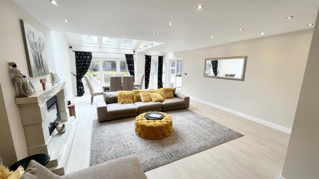 Additional image 5 of Green Road, Moseley