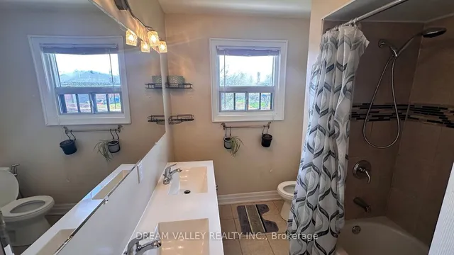 Additional image 15 of 1 Stanwood Cres