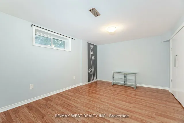 Additional image 32 of 12 Gordon Park Dr