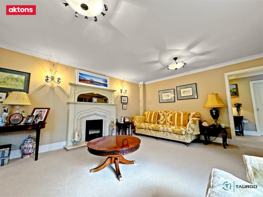 Additional image 43 of Bryn Derwen, Energlyn, Caerphilly