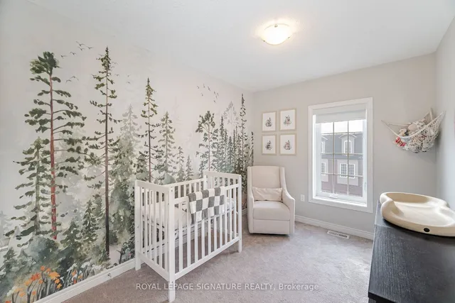 Additional image 9 of 2220 Queensway Dr Unit 15